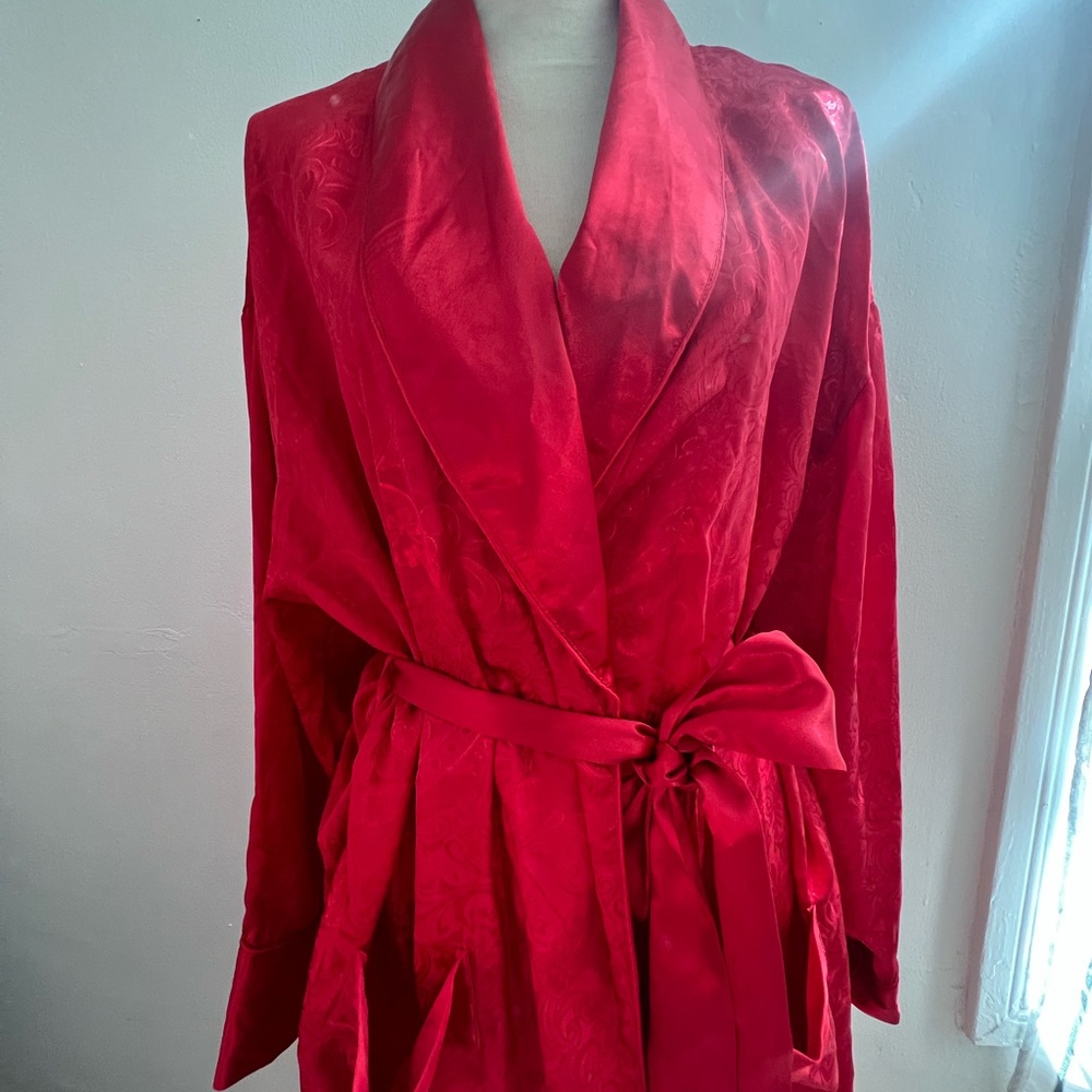 1990s Victoria’s Secret Gold Label Red Robe M/L